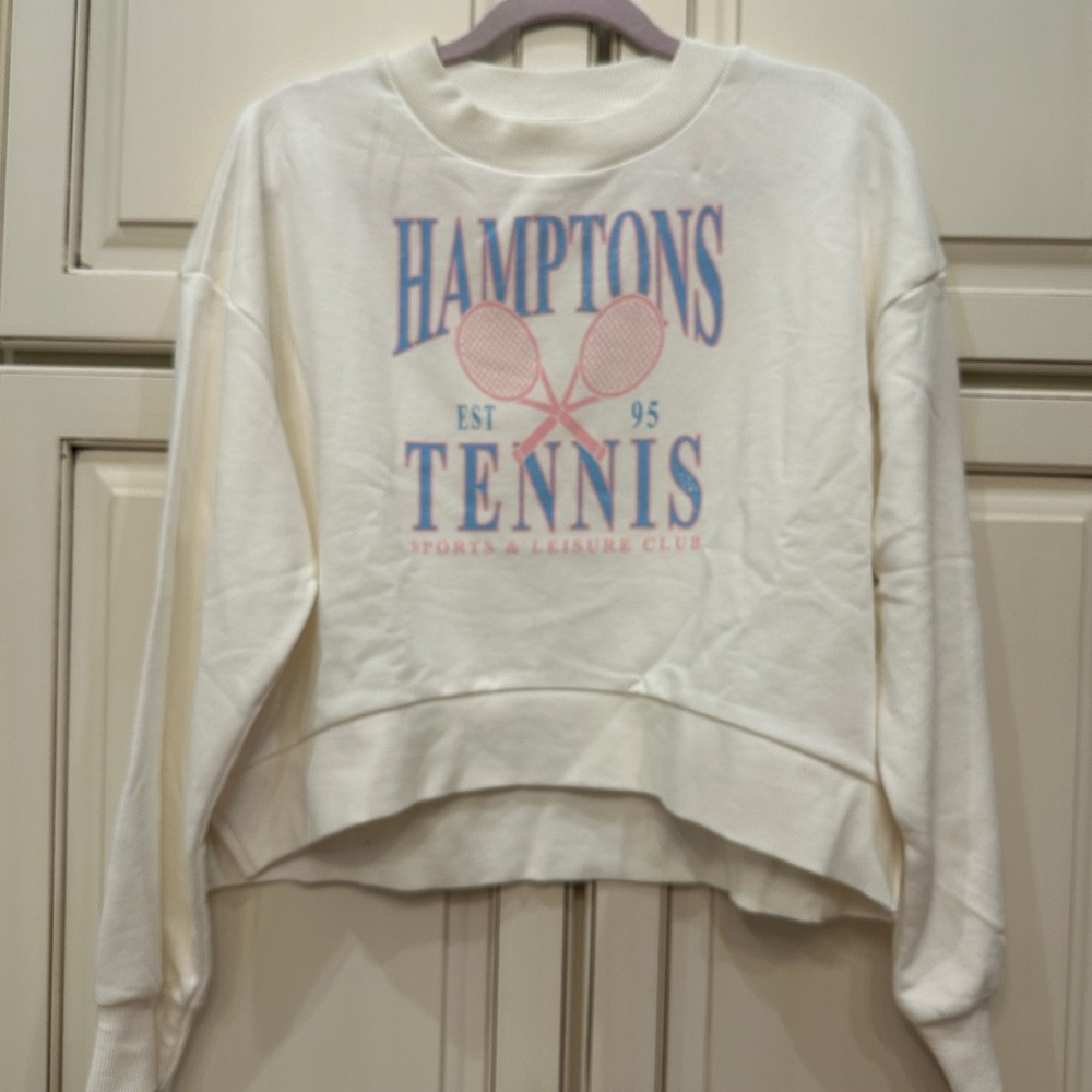 Francesca's Collections Cream Graphic Sweatshirt